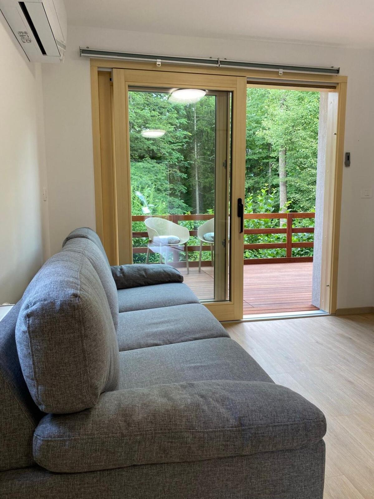 Studio Bela Radovljica Luaran gambar